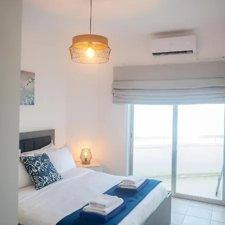 Lägenhet Quattro Beachfront Sea View Ap 53 Larnaca