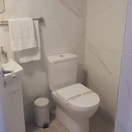 아파트 Quattro Beachfront Sea View Ap 53 라르나카