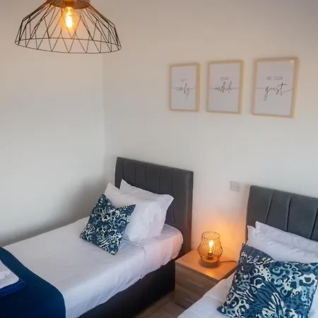 Apartman Quattro Beachfront Sea View Ap 53 *