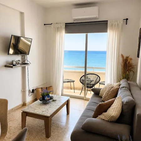 Quattro Beachfront Sea View Ap 53 Apartment *
