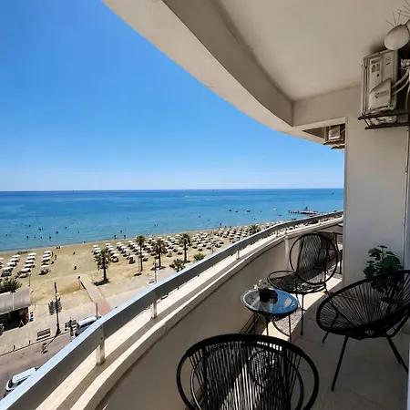 Quattro Beachfront Sea View Ap 53 Larnaca